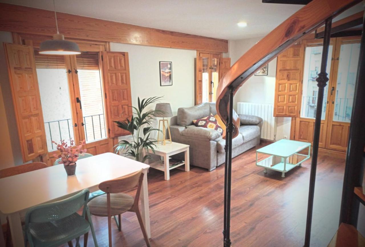 Moneda 46 Apartment Cuenca  Luaran gambar